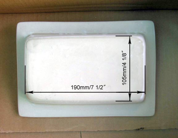 18" x 14-5/8" x 7-1/2" Ceramic soap dish