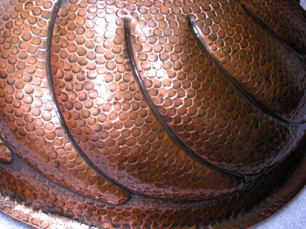 Mexican Style Hand Hammered And Handcraft Oval Twister Bathroom Copper Sink