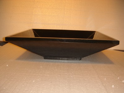 Stone bathroom sinks, granite sinks, marble sinks, bath fixtures, bath basins, undermount sinks, pedestal, self rimming, vessel mount, vessel, wall hung.